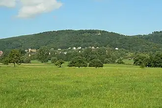 Blick von Sankt Johann bei Zabern zum Michaelsberg (südlicher Wasgau)