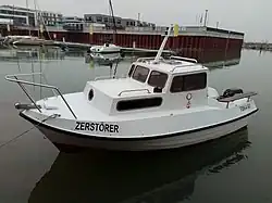Motorkajütboot „Volksyacht“