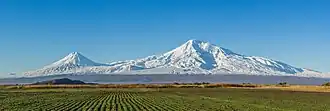 Großer und Kleiner Ararat von Osten