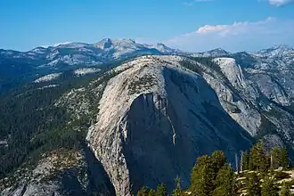 Mount Watkins Südwand vom Half Dome aus gesehen