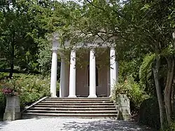 Mozarttempel im Kurpark Baden bei Wien, Österreich