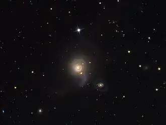 Arp 178 (NGC 5613, NGC 5614 und NGC 5615)