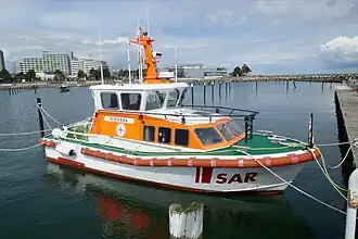 Seenotrettungsboot NIMANOA am Hilfsliegeplatz in Damp