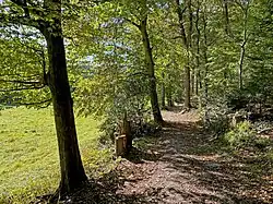 Wanderweg (Wappen) durch das Spreeler Bachtal
