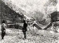 Die mittlerweile dritte Brücke wurde im Zweiten Weltkrieg wiederum zerstört