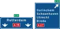 K4: Über der Autobahn befestigte Ankündigung