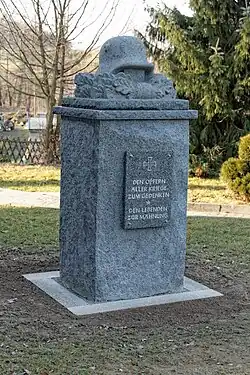 Neu gestalteter Gedenkstein am Schützenheim