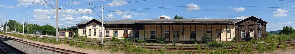 Bahnhof Neumark (Sachs), Empfangsgebäude (2008)