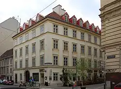 Nr. 9 – Zum goldenen Kandl