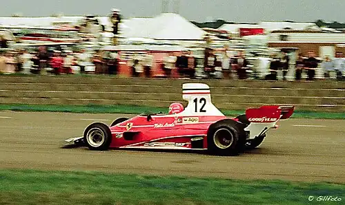 1975: Niki Lauda holt auf Ferrari 312T seinen ersten Titel