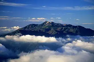 Blick im Herbst von Hotaka-dake auf Norikura-dake