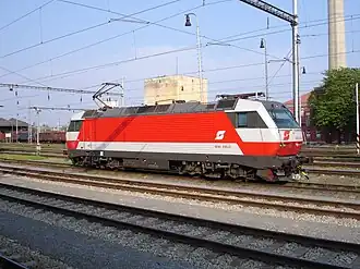 ÖBB 1014/1114, mehrsystemfähige Leichtbaulok mit vektorgeregelten Thyristoren.
