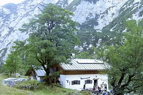 Hütte von Südwesten