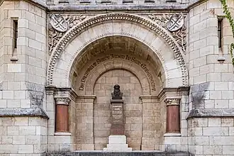 Details der Giebelseite