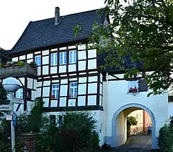 Das Burghaus in Oberwinter