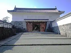 Akagane-mon