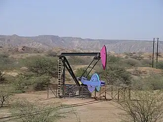 Ölpumpe in der semiariden Umgebung von Talara