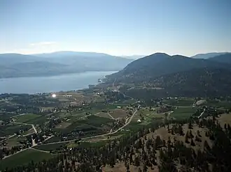 Blick vom Giants Head Richtung Südosten zum Okanagan See