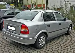 Opel Astra Stufenheck (1998–2004)
