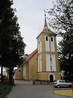 Die einstige evangelische Pfarrkirche und heute katholische Marienkirche in Orzysz (Arys)