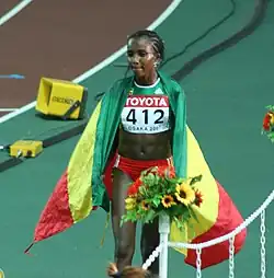 Erster großer Erfolg für Tirunesh Dibaba auf der längsten Bahndistanz, zuvor über 5000 Meter 2003 Weltmeisterin und 2004 Olympiadritte – auch hier siegte sie in der Woche darauf über 5000 Meter