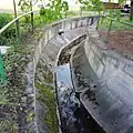 Kanalisierter Ostergraben an der Kirche in Kleinwechsungen