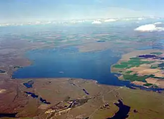 Der O’Sullivan Dam liegt nahe dem Grund des Potholes Reservoir.
