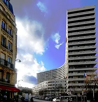 Der Grand Pavois, gesehen von der rue Lecourbe