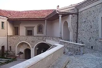 Innenhof des Palazzo Ducale
