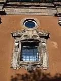 Palazzo Zuccari, Fenster in der Via Gregoriana 1984