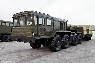 KZKT-7428 Russitsch mit Auflieger