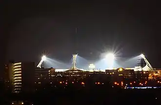 Das Parkstad Limburg Stadion unter Flutlicht im März 2010
