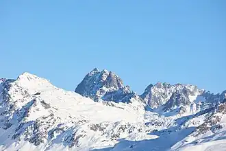 ganz links der Valschavielkopf, in der Mitte hinten der Patteriol, im Vordergrund das Gaschurner Winterjöchle