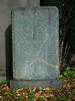 Paul Clairmont (1875–1942) Chirurg. Hochschullehrer in Wien und Zürich. Alexine Clairmont (1884–1920). Grab, Friedhof Enzenbühl, Zürich