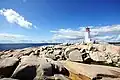 Felslandschaft von Peggy’s Point mit Leuchtturm