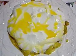 Das traditionelle „Arme-Leute-Essen“ in der Basisvariante: Quark und Leinöl auf zerdrückten Pellkartoffeln