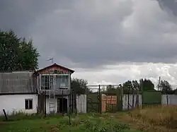 Blick zum Nebenlager, einige hundert Meter entfernt vom Hauptlager in der Nähe des Dorfes Kutschino (2007)