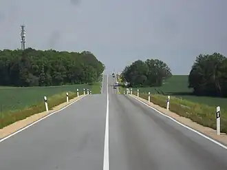 B 6 mit Pfaffenberg aus Richtung Hochkirch