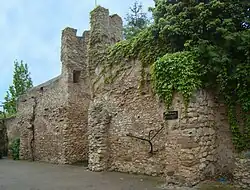 Halbturm, Innenseite, Ringstraße 3