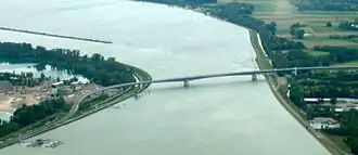 L 98N 353 Pierre-Pflimlin-Brücke