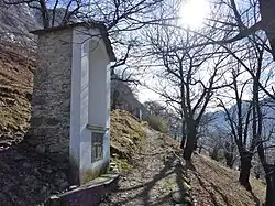 Kreuzweg oberhalb Biasca