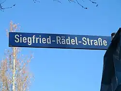 Nach Siegfried Rädel benannte Straße in Pirna