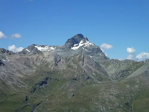 Blick nach Westen zum Piz Platta.