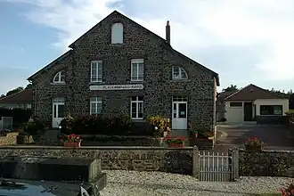 Die ehemalige Mairie von Placy-Montaigu