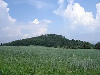 Aloisiushöhe vom ehemaligen Dorf Pohradice gesehen