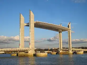 Pont Jacques-Chaban-Delmas, Bordeaux