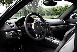 Interieur in Leder Achatgrau mit PDK