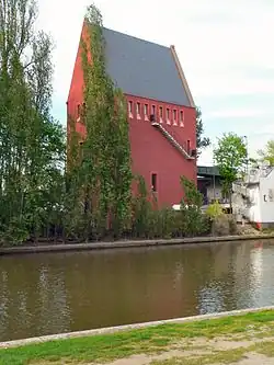 Portikus (Ausstellungshalle)