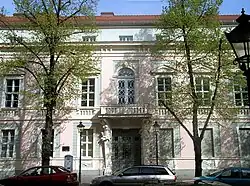 Kabinetthaus, Neuer Markt 1