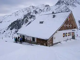 Potsdamer Hütte im Winter